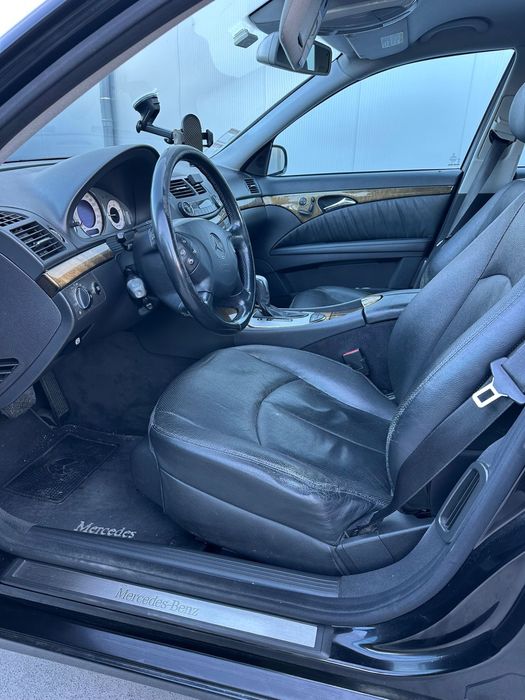 Mercedes-Benz E320 CDI V6 (W211) — Full Extras