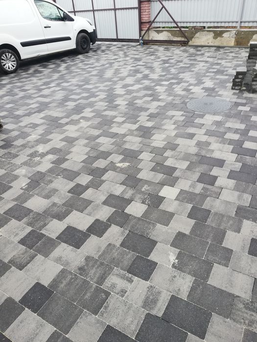 Укладка Бруківки