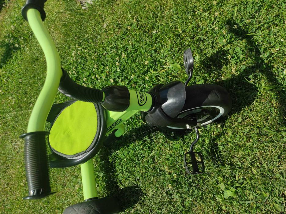 Велосипед трьохколісний