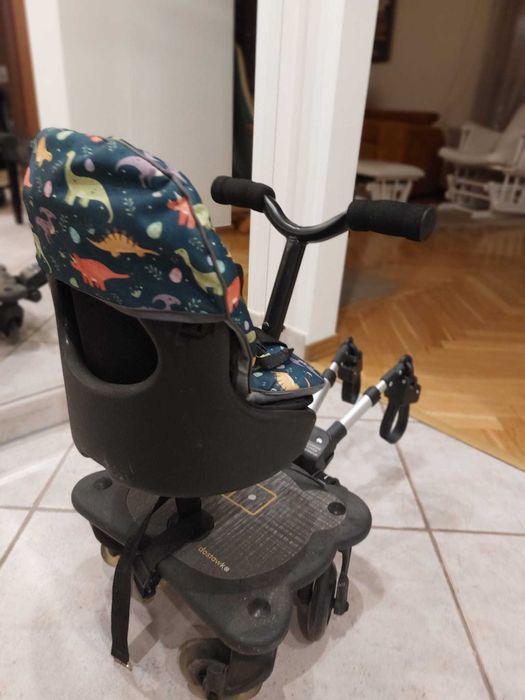 Dostawka do wózka w dinozaury