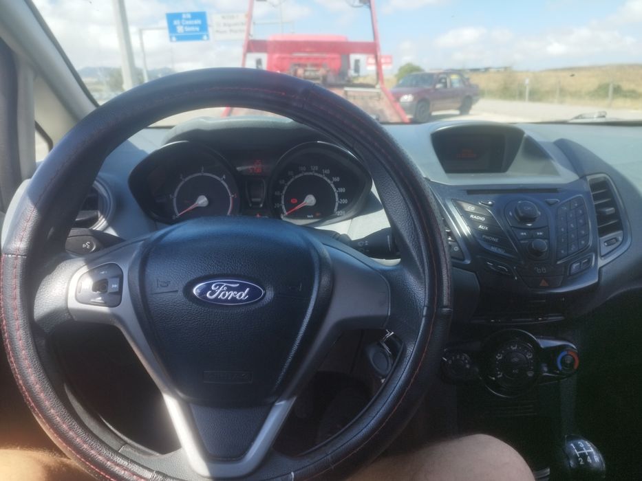 Ford Fiesta — fotografia 12