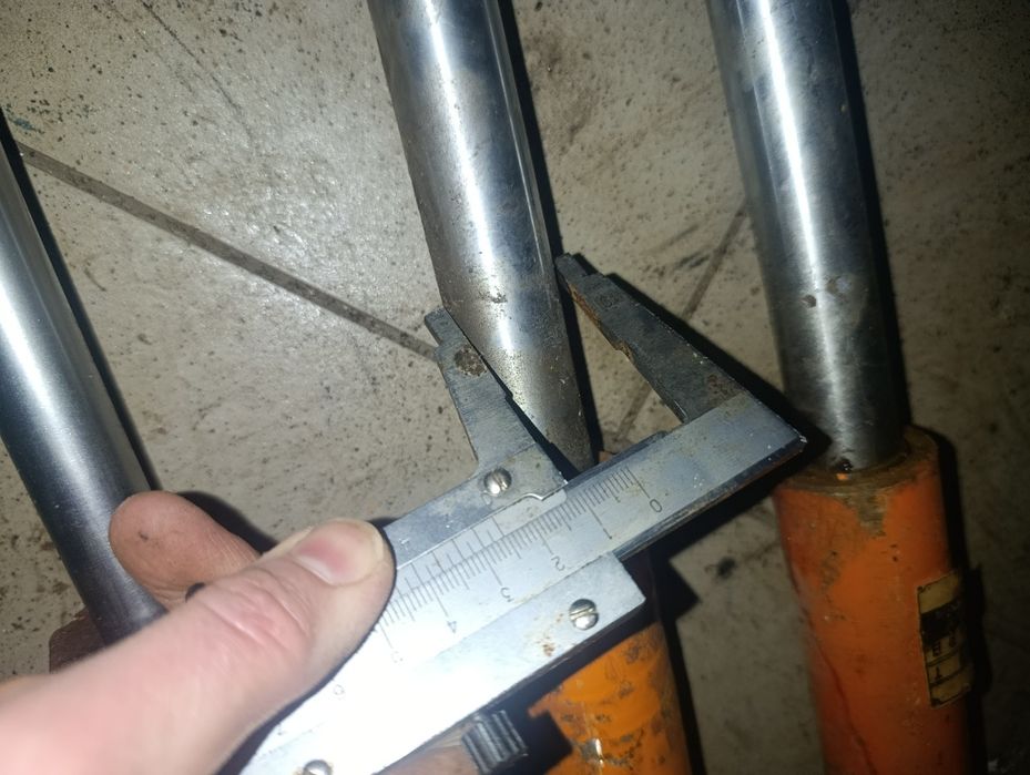 Продам гидроцилиндры