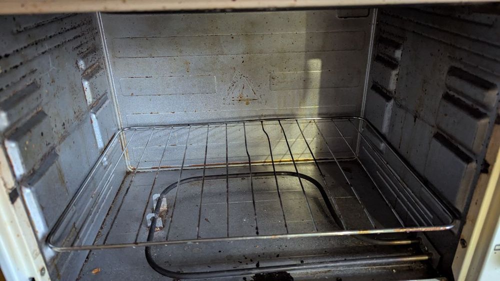 Продам духову піч