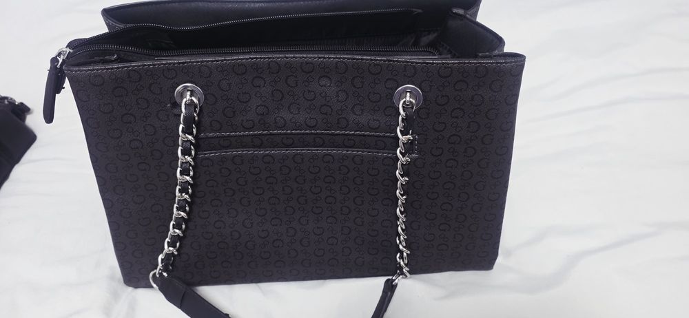 Torebka Guess nowa bez metki