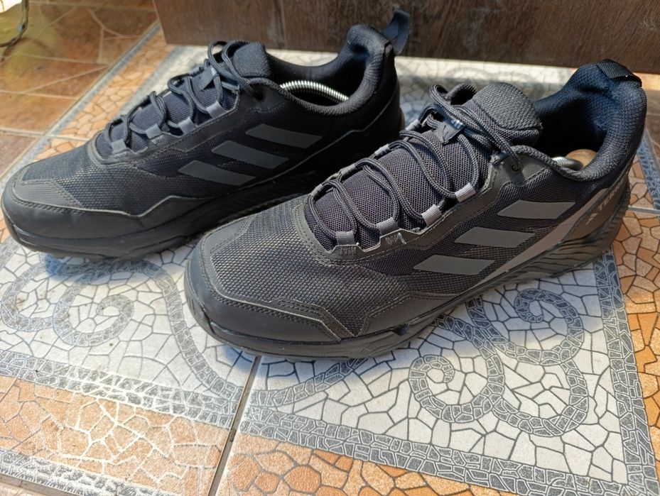 Adidas 45-46p. чоловічі трекінгові кросівки