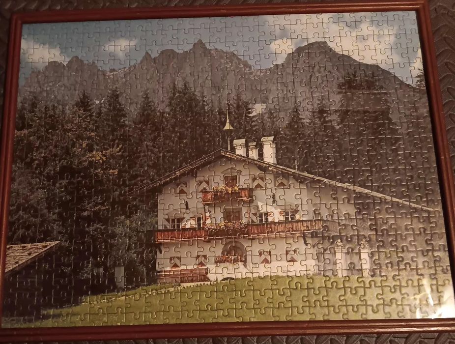 Quadros feitos em puzzle