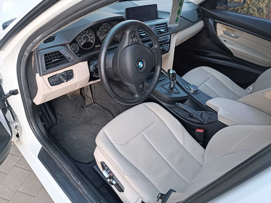 BMW 320 i F30 XDrive 2.0 2016 r.