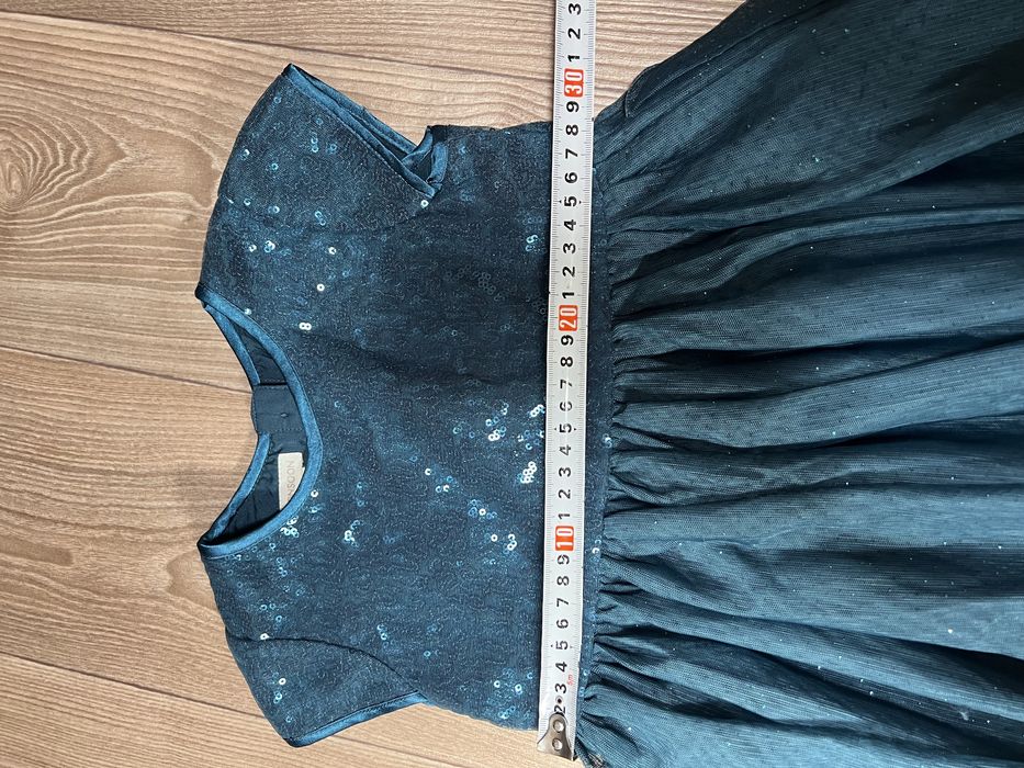 Святкова сукня блискуча зелена 2-3 роки 98 см