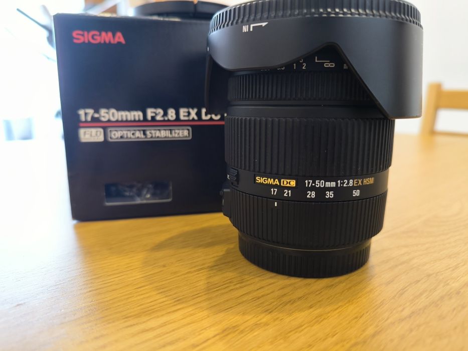 Sigma 17-50mm f/2.8 EX DC OS HSM para Canon