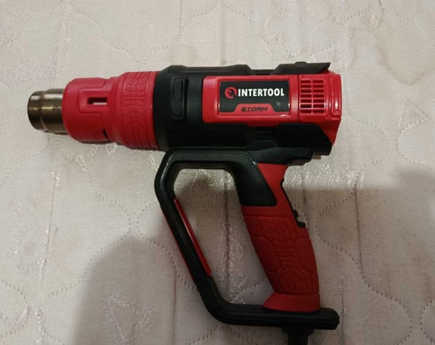 Продам фен будівельний (технічний) Intertool STORM WT-1030