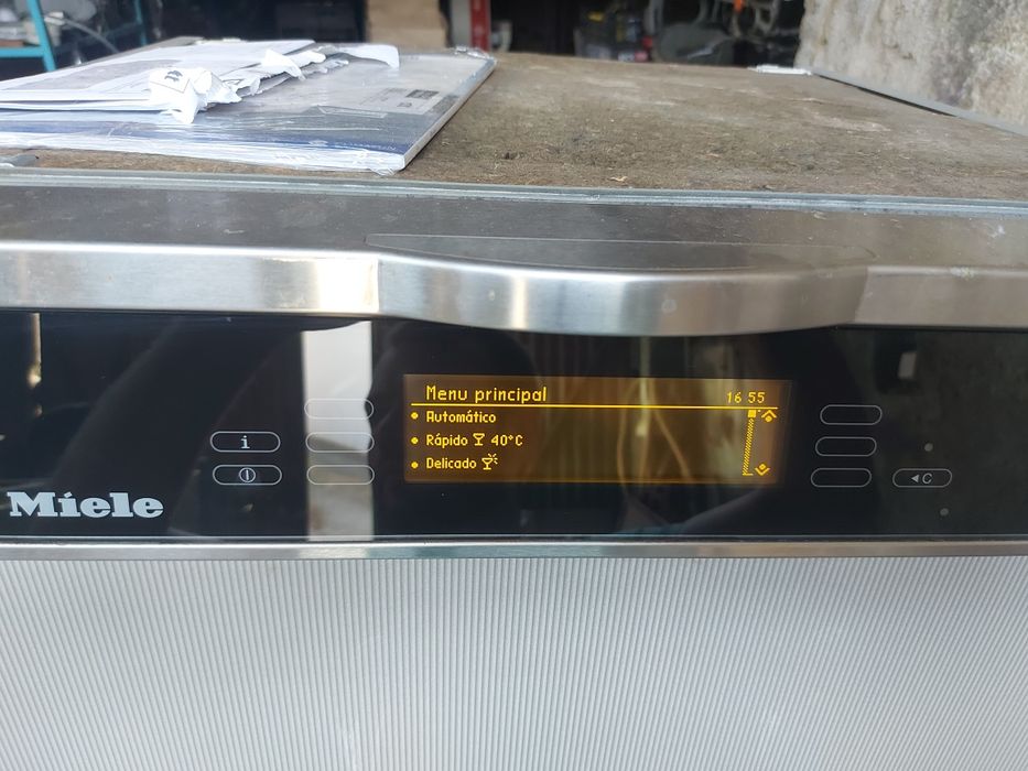 Máquina lavar loiça Miele G1834