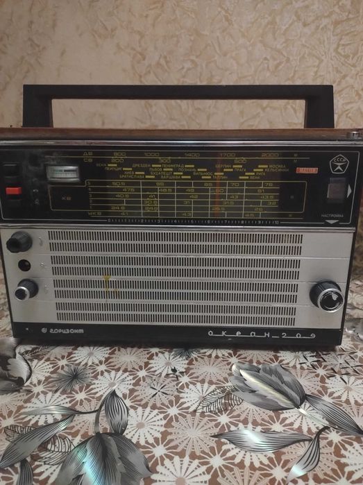Радиоприемник- Океан-209 экспортный вариант
