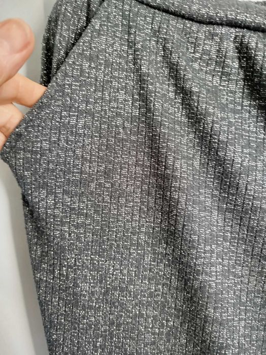 Штанишки нарядные  в рубчик на  осень  Nutmeg  20 р.