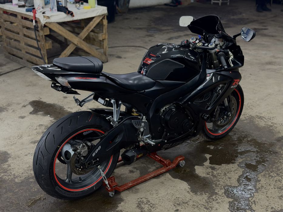 Suzuki GSX-R 600 k7 2007рік. В Гарному Стані! Готовий до сезону!!!