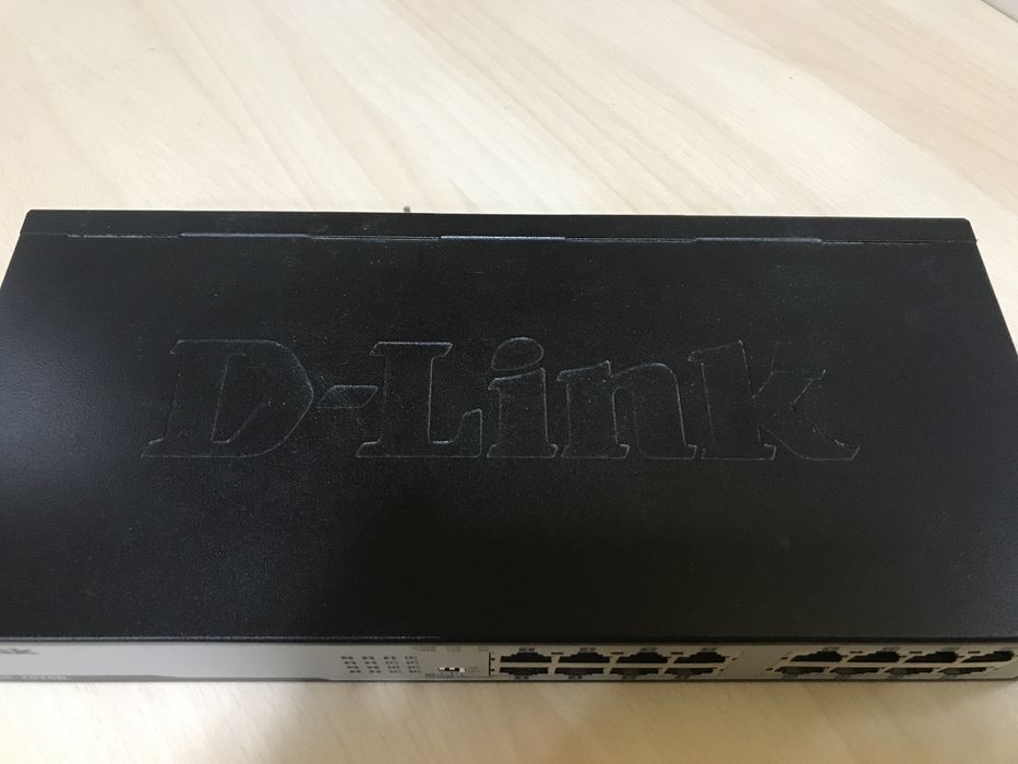 Switch D-Link 16 portas Unmanaged