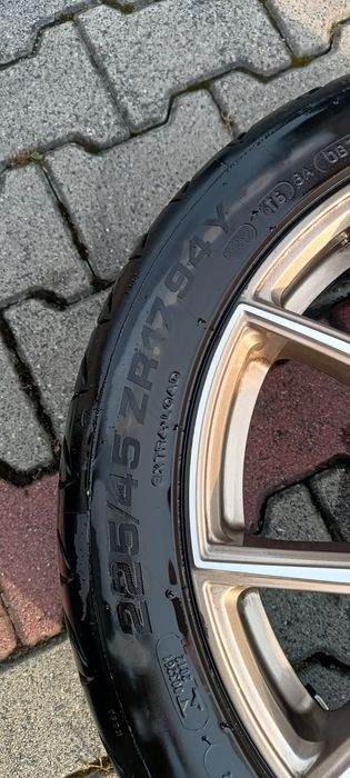 Piękne Aluski 17''