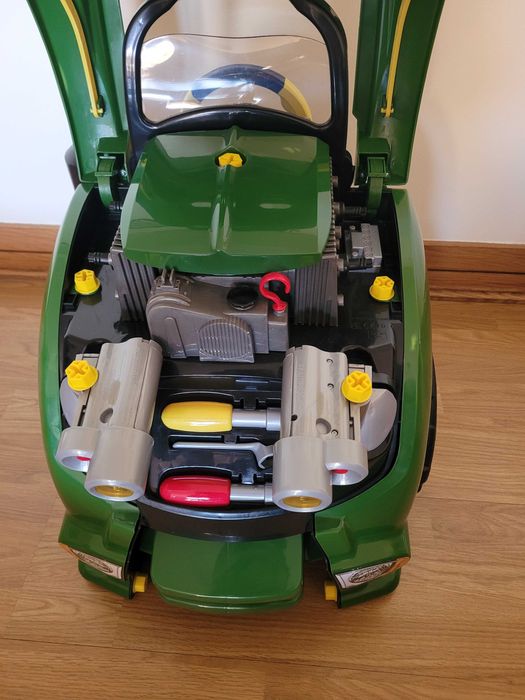 Brinquedo Trator KLEIN John Deere como novo