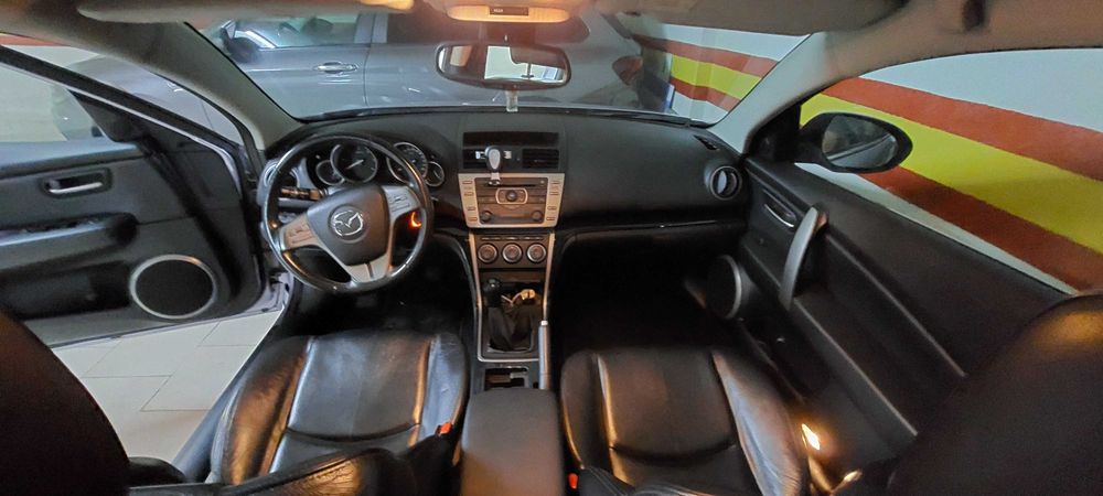 MAZDA 6 SW MZR-CD 2.0 EXCLUSIVE PLUS - Em muito bom estado