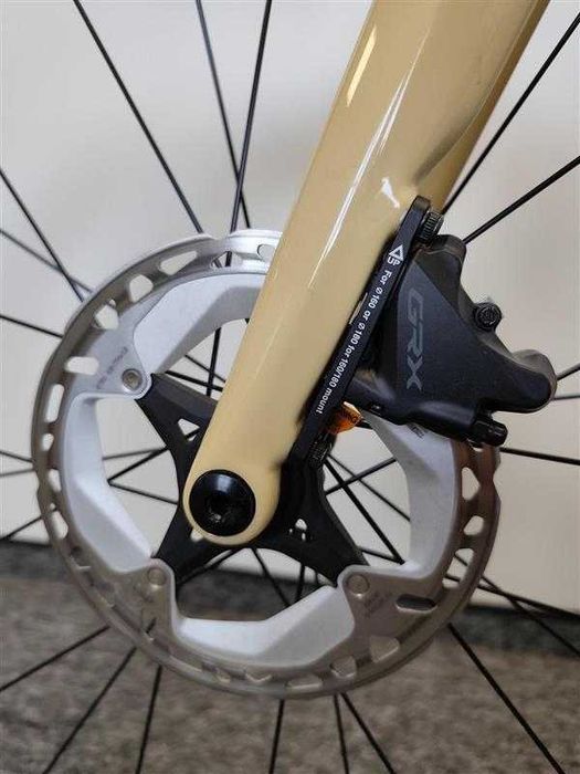 Rower gravelowy KROSS ESKER RS 1.0 OUTLET