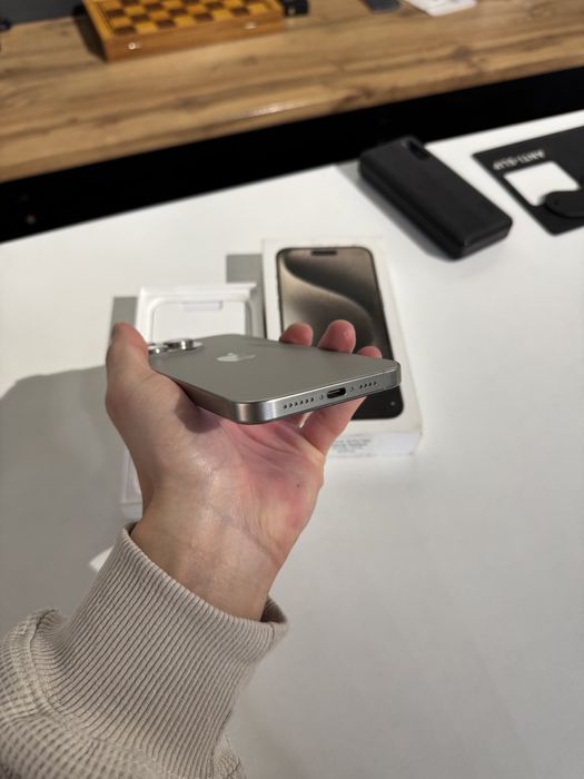 iPhone 15 Pro Max 512GB Natural Titanium