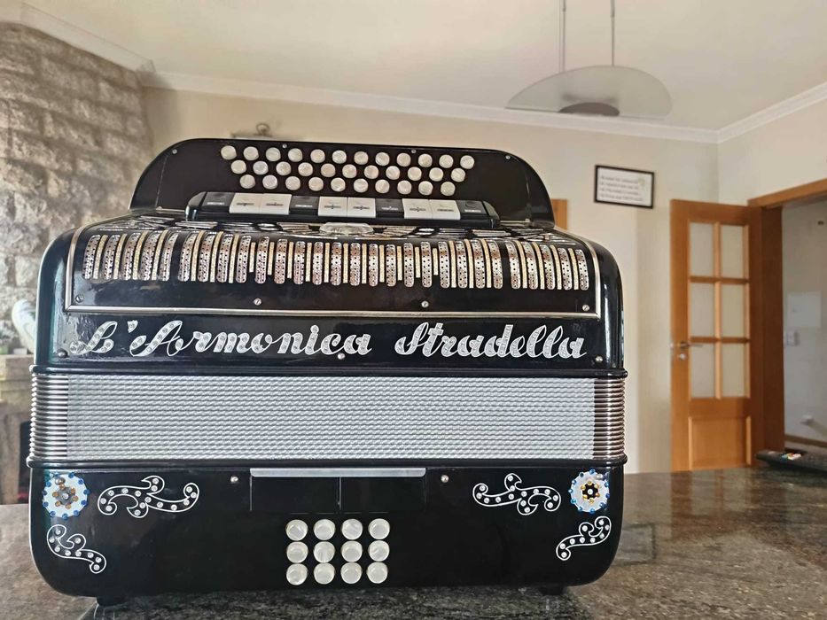 Concertina cooperativa stradella