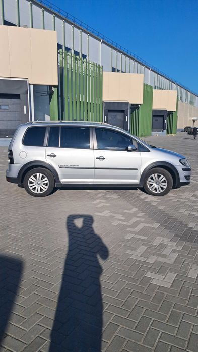 Volkswagen Cross Touran 2008