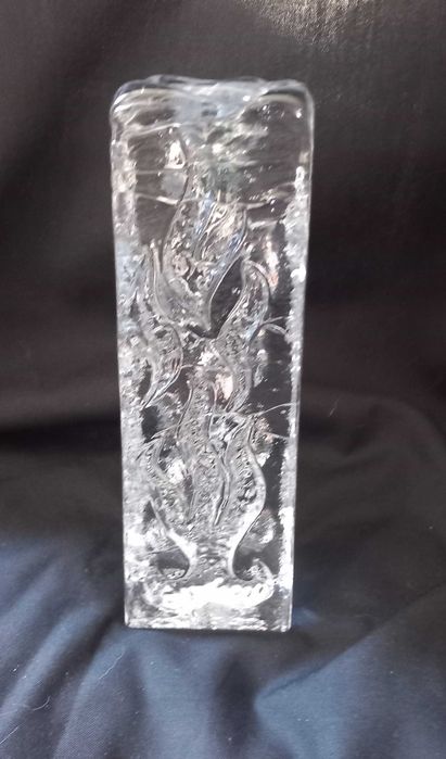 Castiçal de cristal de Ingrid Glashütte, bloco maciço