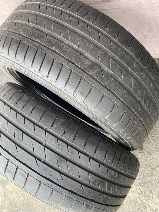 235/50/18 Laufenn  2 шт