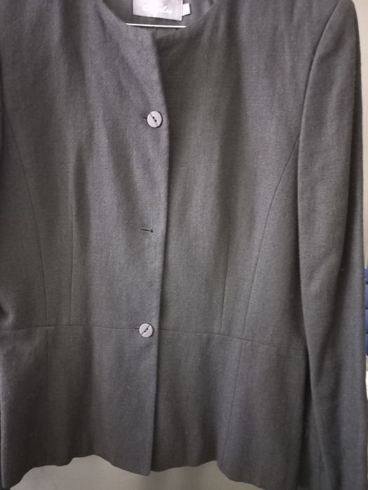 Casaco preto em linho marca Charles