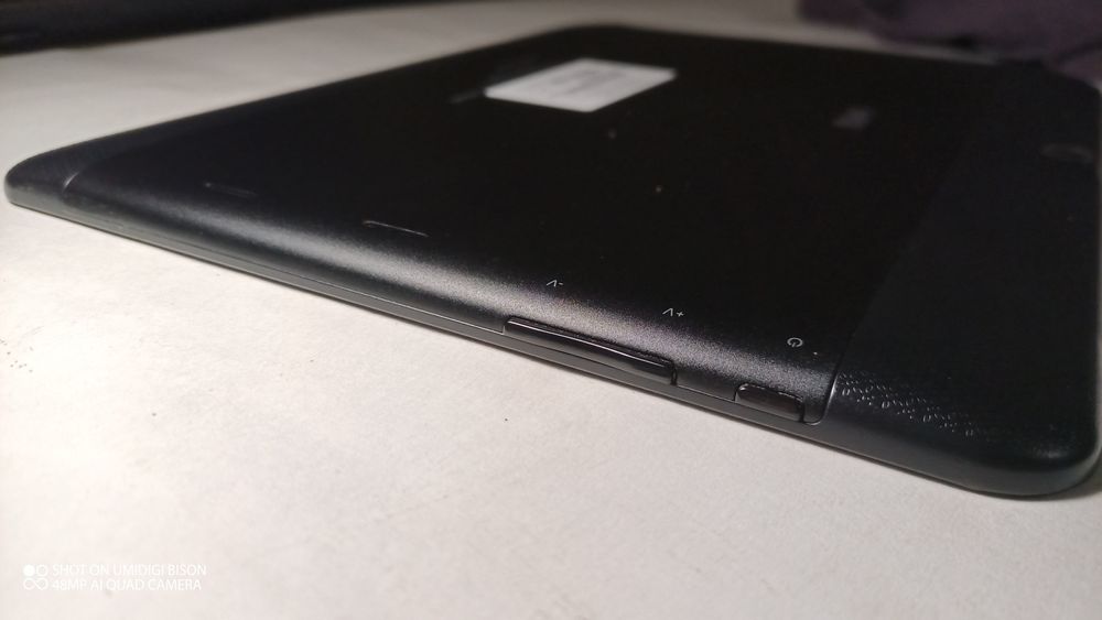 Планшет Impression ImPAD 9702.