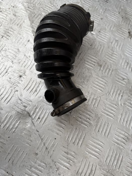 Гофра 2.7 патрубок Джип чероки 04год jeep cherokee wj