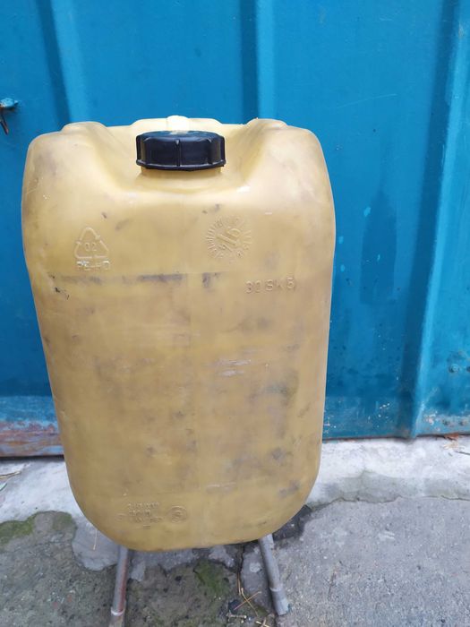 канистры  полиэтиленовые