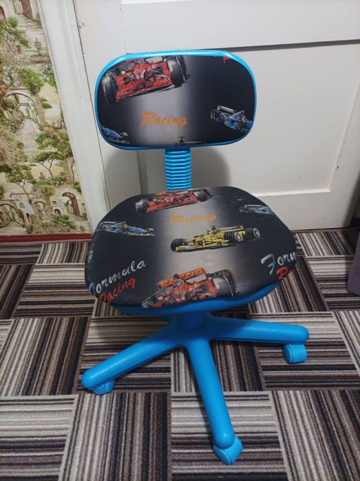 кресла для школьников