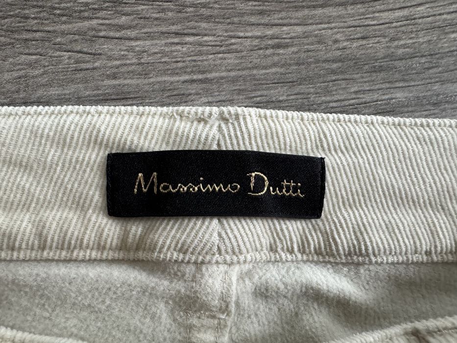 Spodnie sztruksowe rurki Massimo Dutti 36