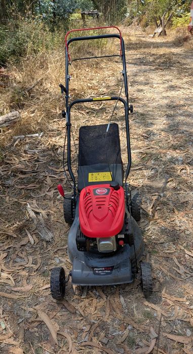 Lawn mower PowerPlus Poweg63772