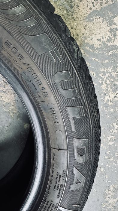 16 205 60 Fulda KristallKontrol HP шини зимові