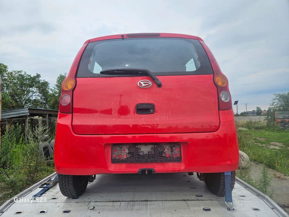 Belka zawieszenia oś sanki tył tylna Daihatsu Cuore VII L276 1,0 b 2009r