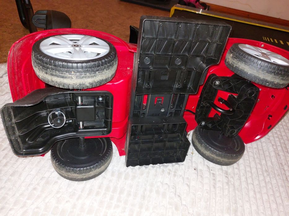 Jeździk auto dla dzieci mercedes