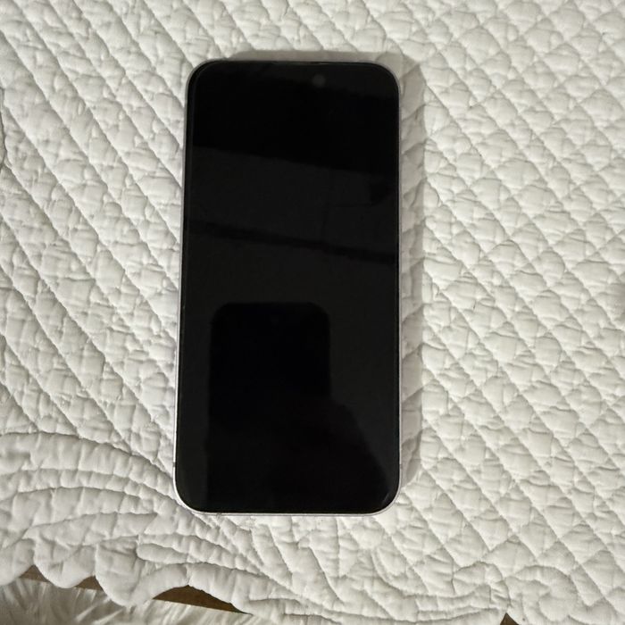 Iphone 14 blokada icloud