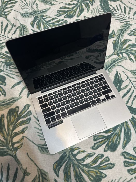 Продається MacBook Pro (Retina, 13-inch, Mid 2014)