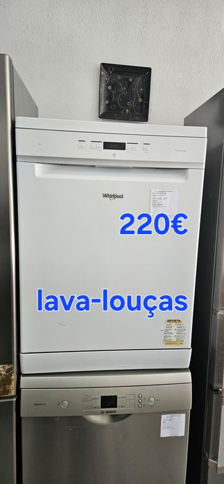 Máquina de Lavar Loiça em Excelente Estado