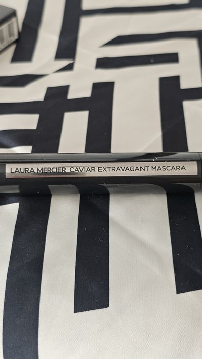 Laura Mercier Caviar Extravagant , tusz do rzęs