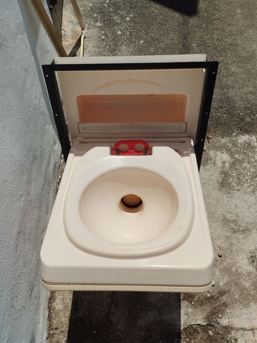 Sanita dobrável autocaravana