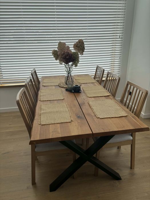 Sprzedam stół dębowy