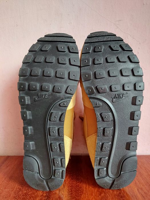 Кроссовки фірми Nike MD Runner 2 Mid зимові оригінал 
Розмір по бірці: