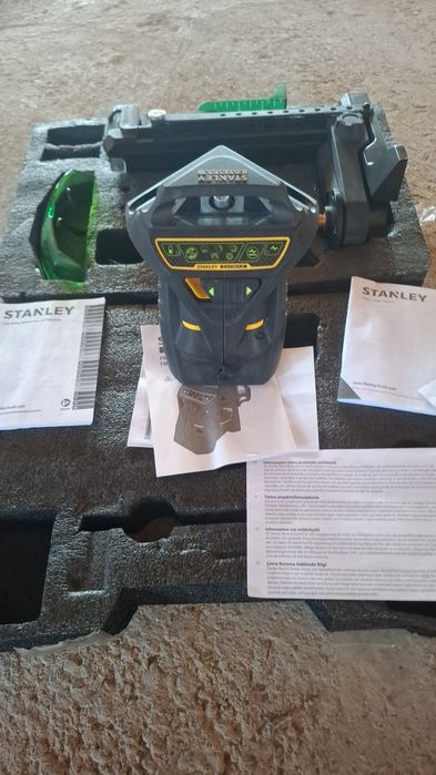 Laser Stanley  budowlany