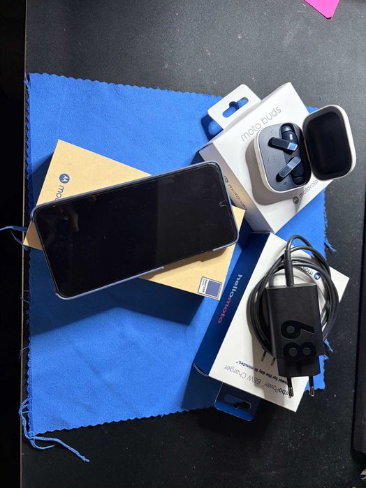 Motorola Edge 50 Neo 12/512GB | Komplet | Moto Buds | Gwarancja