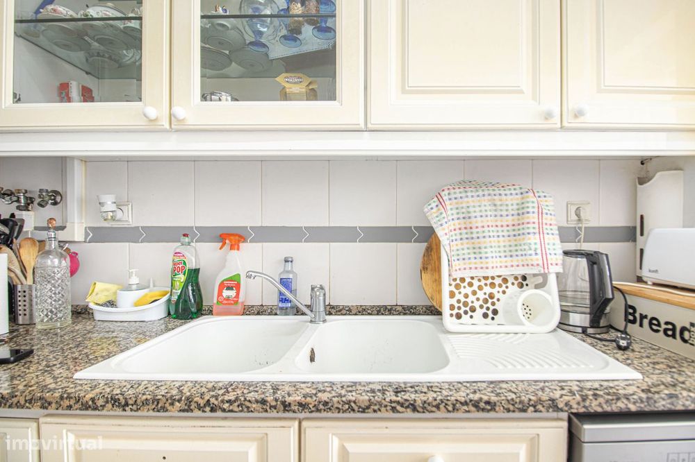 Apartamento T4 - Algés