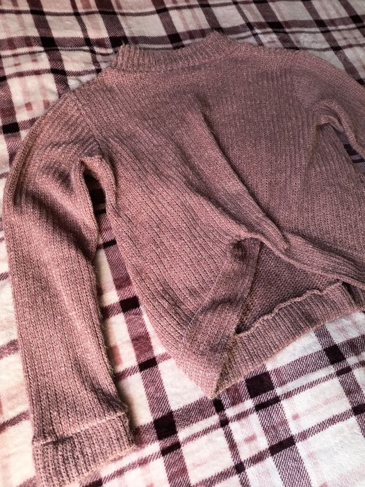 Sweter z półgolfem