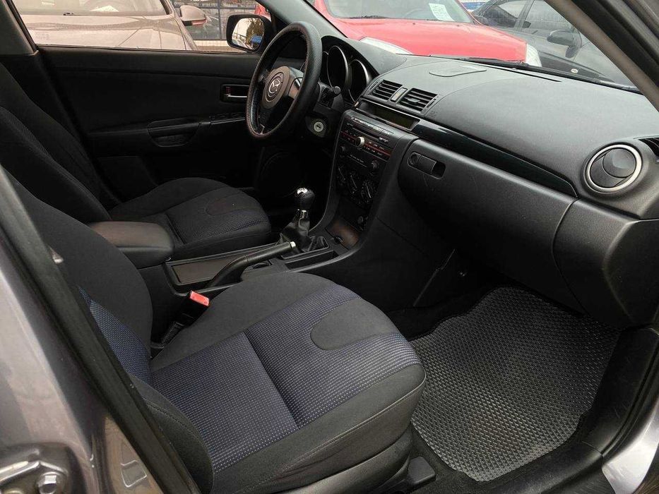 Продам Mazda 3 2005